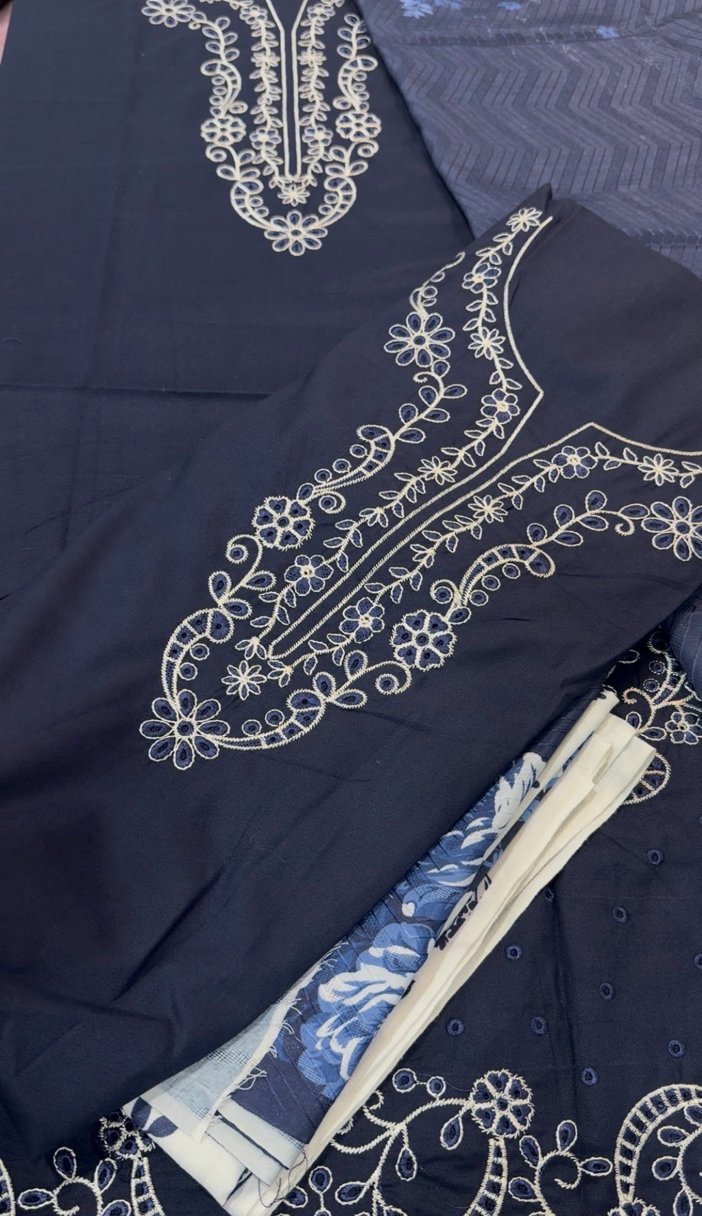 3pcs Iznik Royal Blue short Shirt Style Embroidered Dhanak