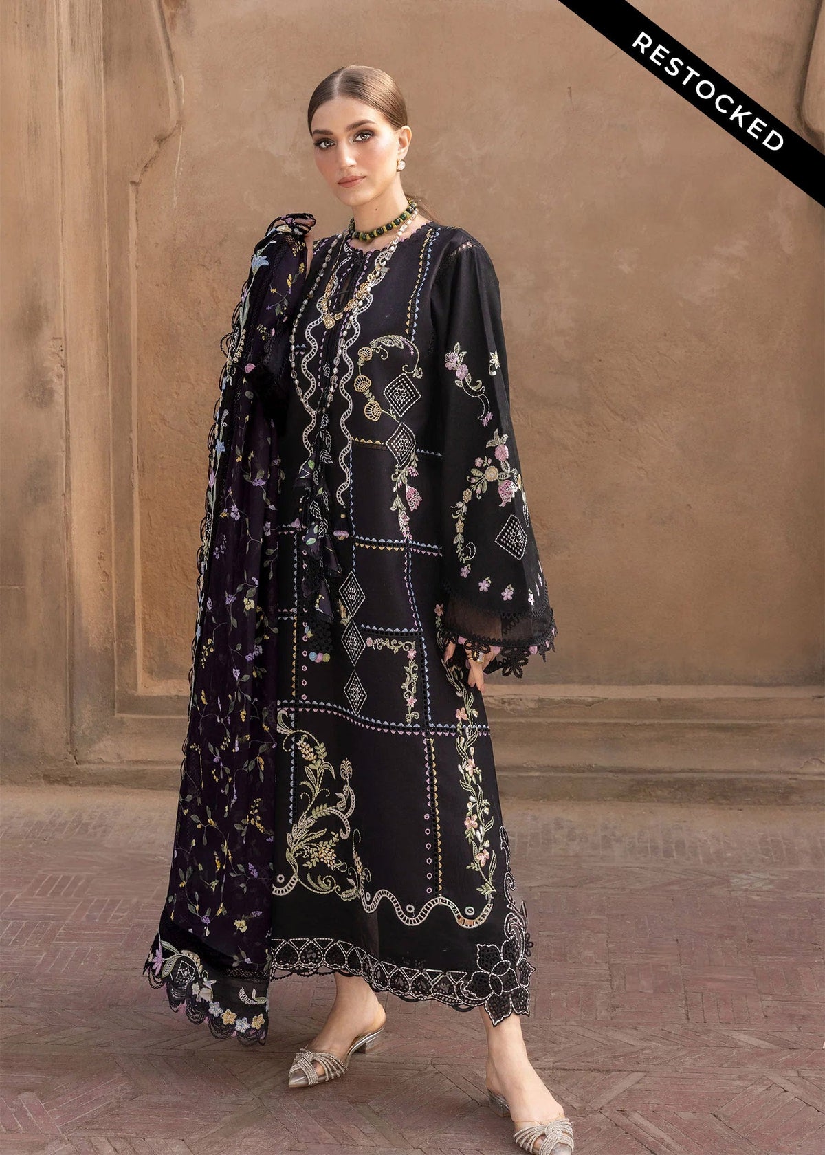 3pcs Crimson Black English Embroidered Dhanak