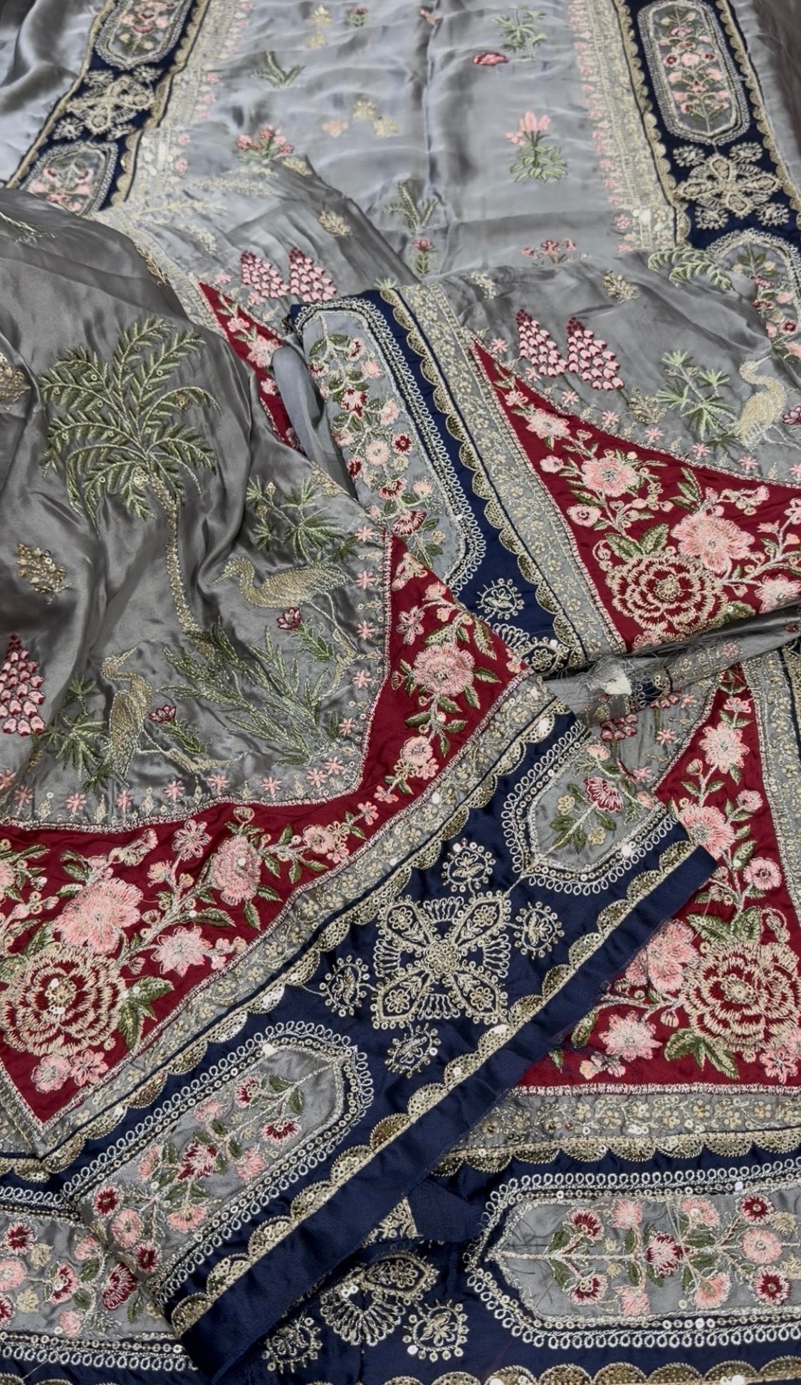 2pcs Grey Ethnic Silk Embroidered