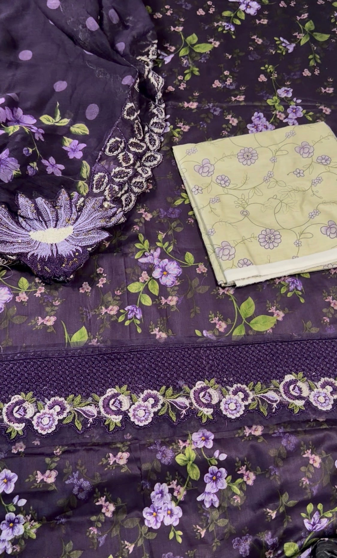 3pcs Baroque Plum Print lawn
