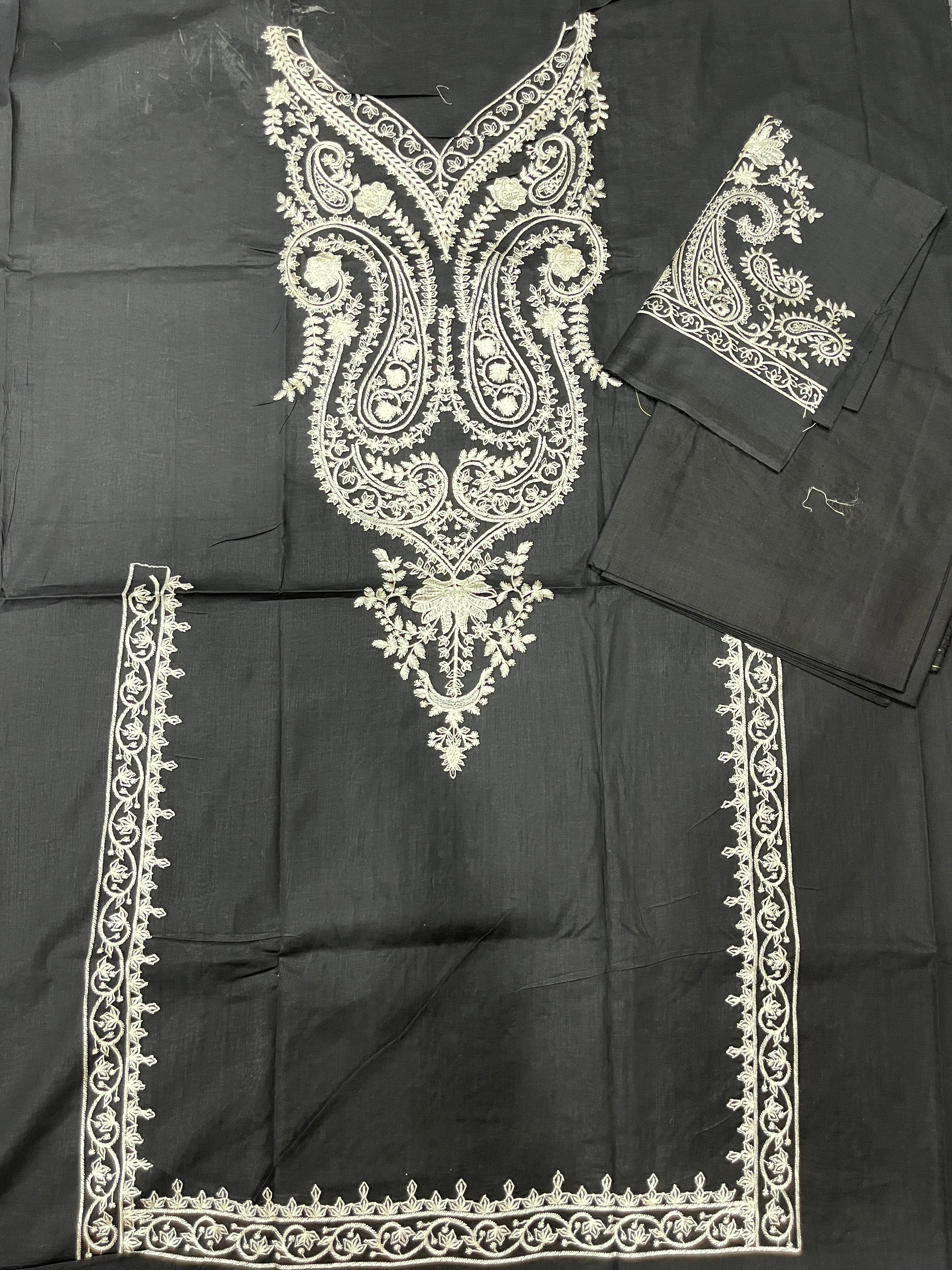 2pcs Maria B Neck Emb Viral lawn