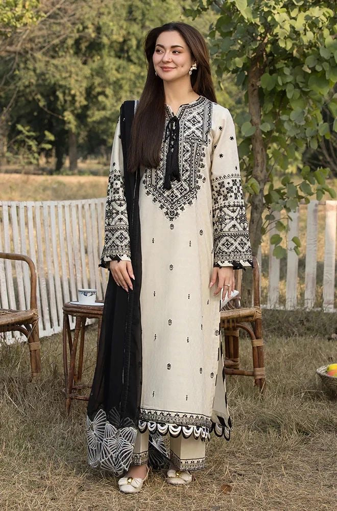 3pcs Hania skin Black Dhanak Embroidered
