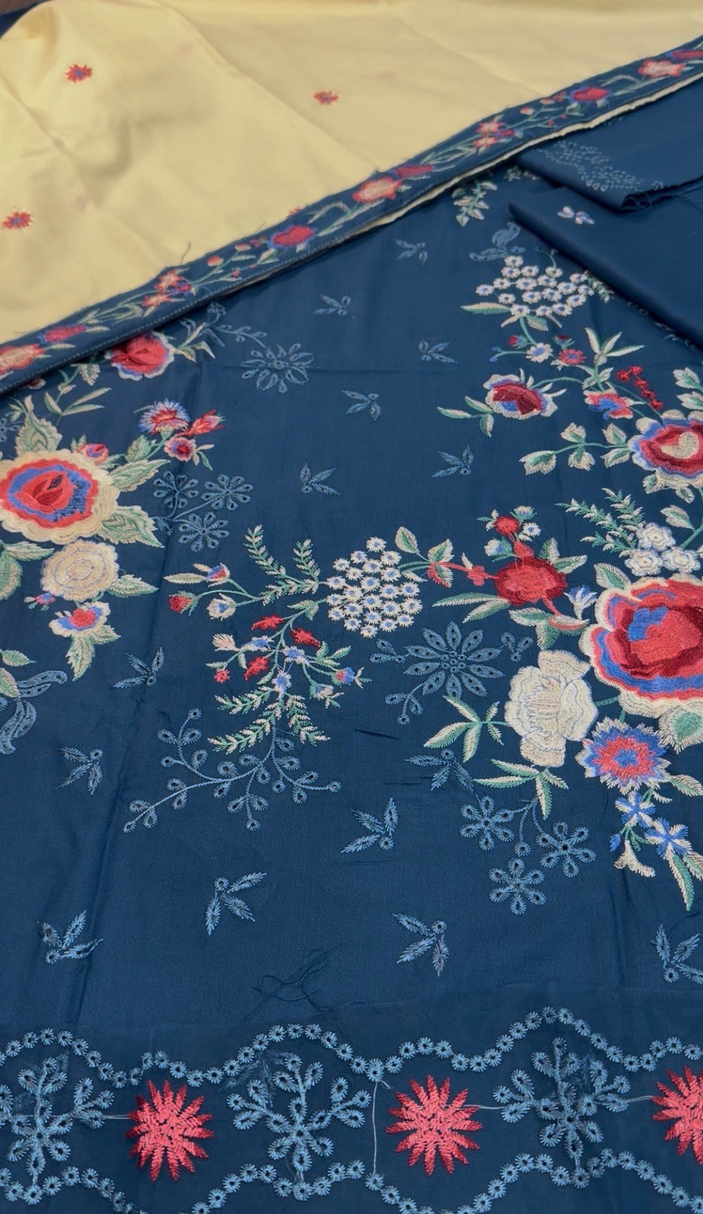 3pcs Jugnu By HR Blue offWhite Dhanak Embroidery