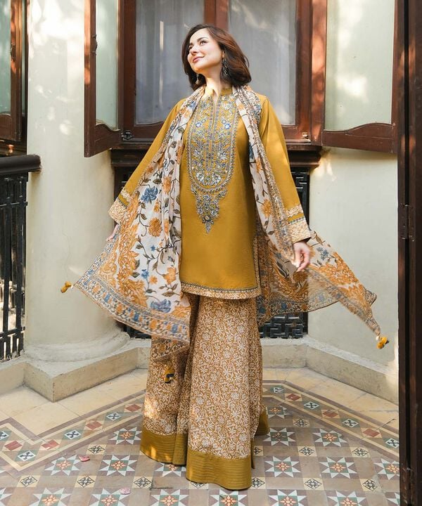 3pcs Mustard Sapphire lawn
