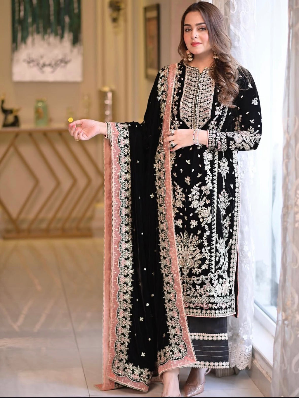 3pcs Aneelas Collection Black Velvet