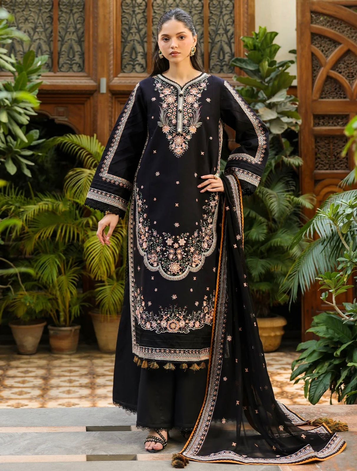 3pcs Dhanak Mahnur Black Yellow Embroidered