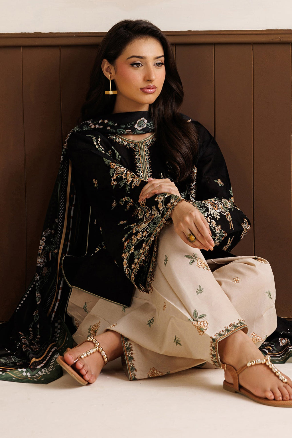 3pcs Baroque Black With Embroidery Skin Trouser Dhanak