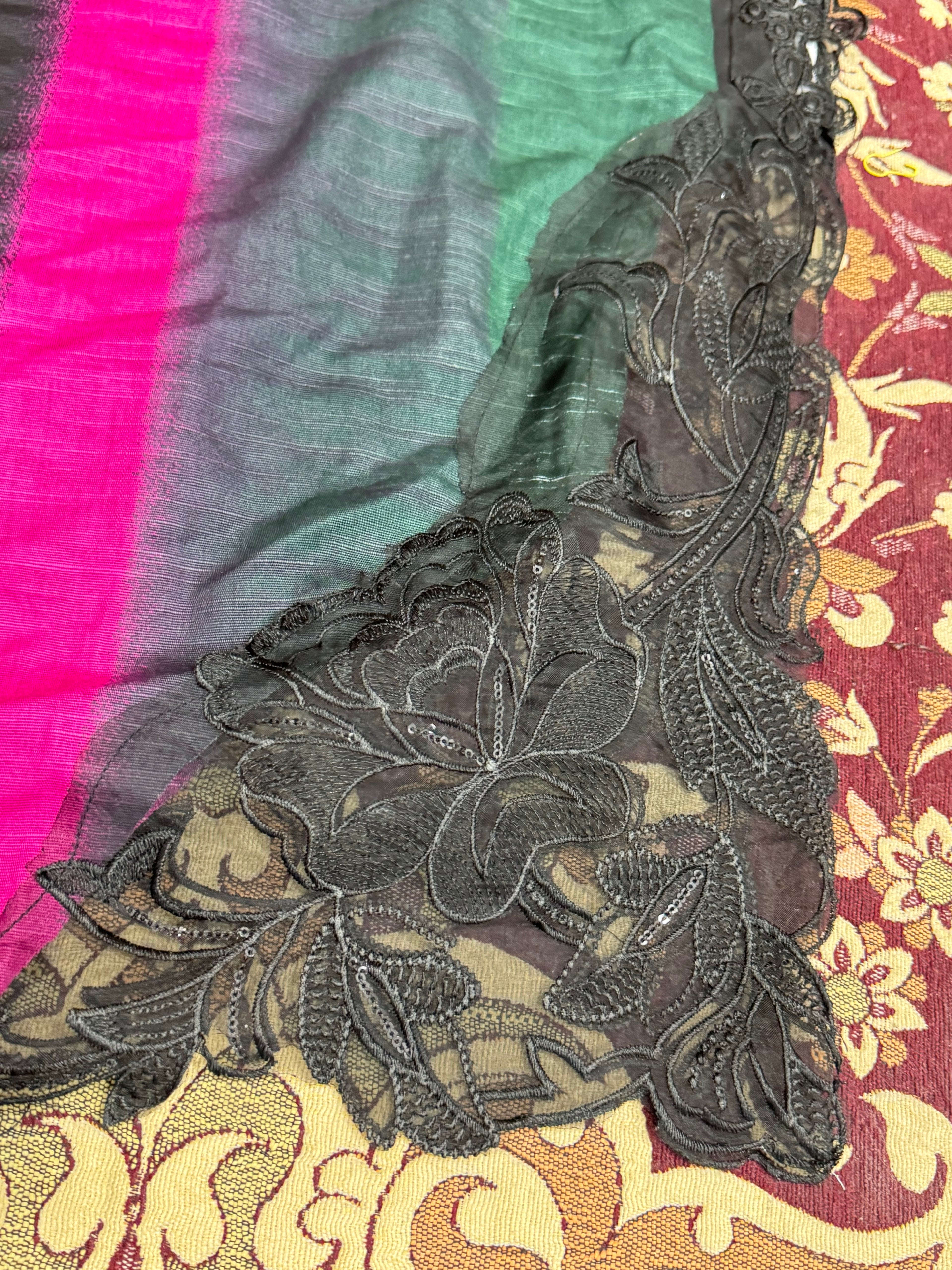 3pcs iznik cutowork dupata Khaddar Embroidered