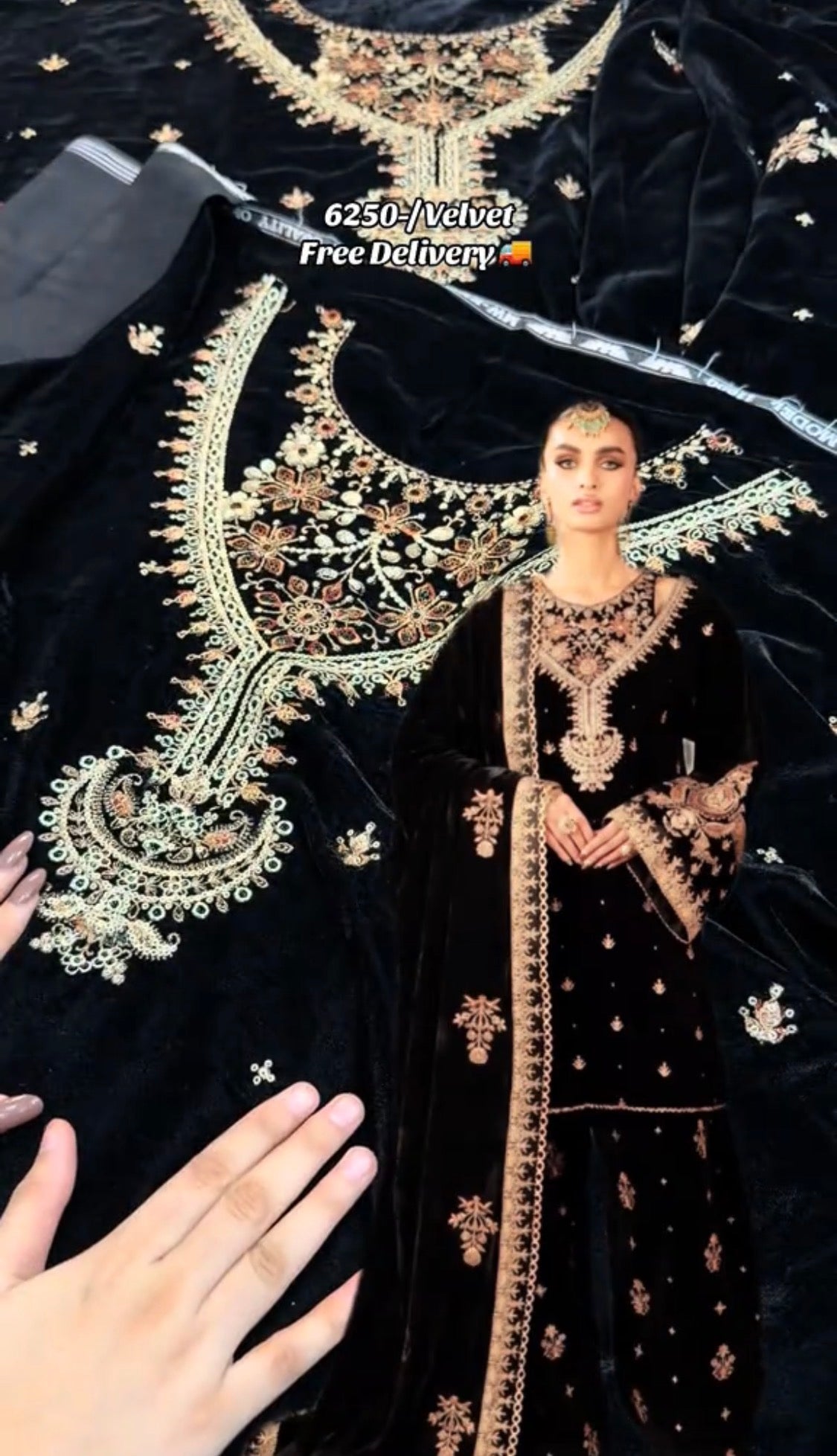 3pcs Velvet Embroidered Black Mushq