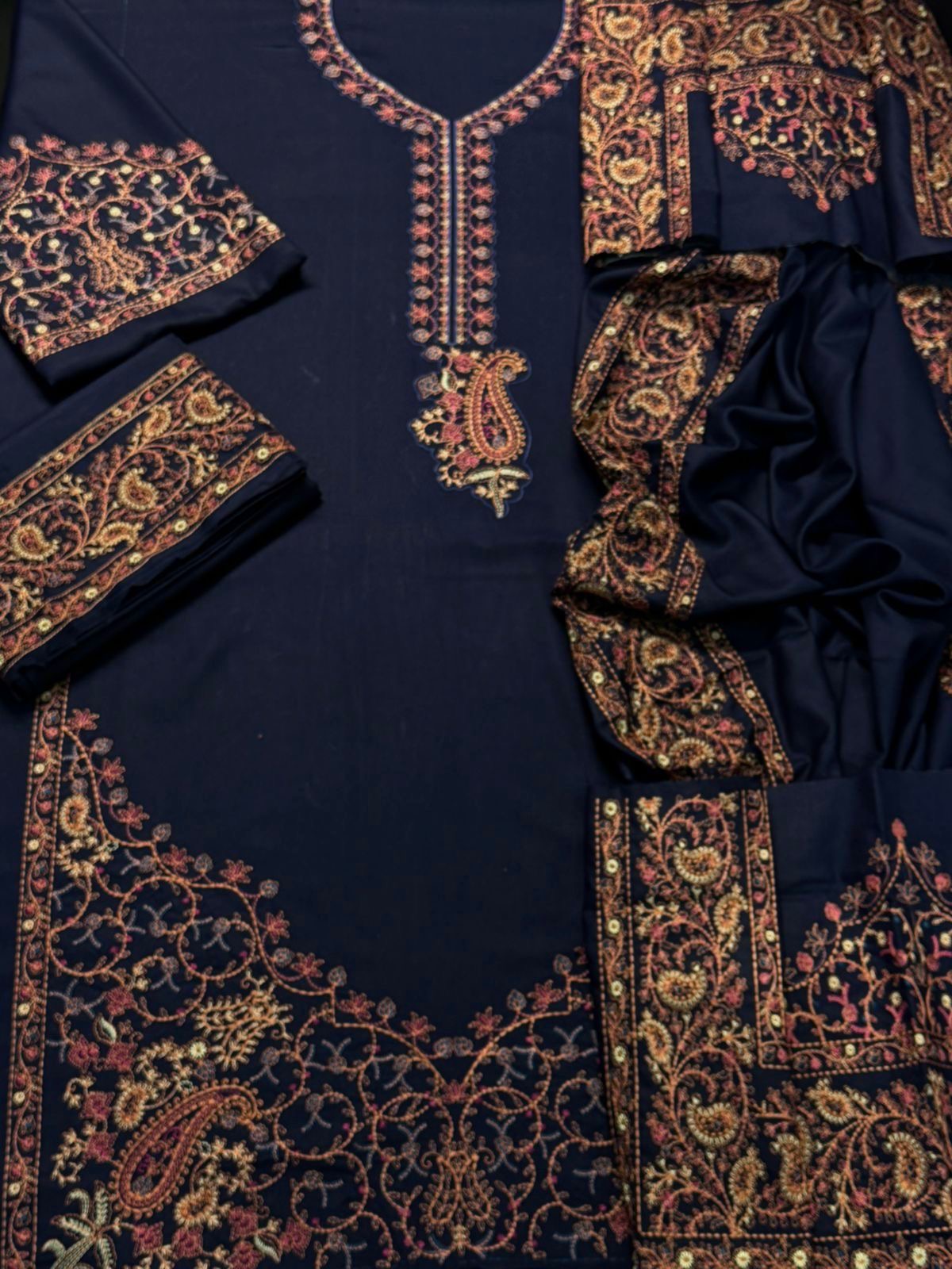 3pcs Kashmiri Batik Embroidery dhanak