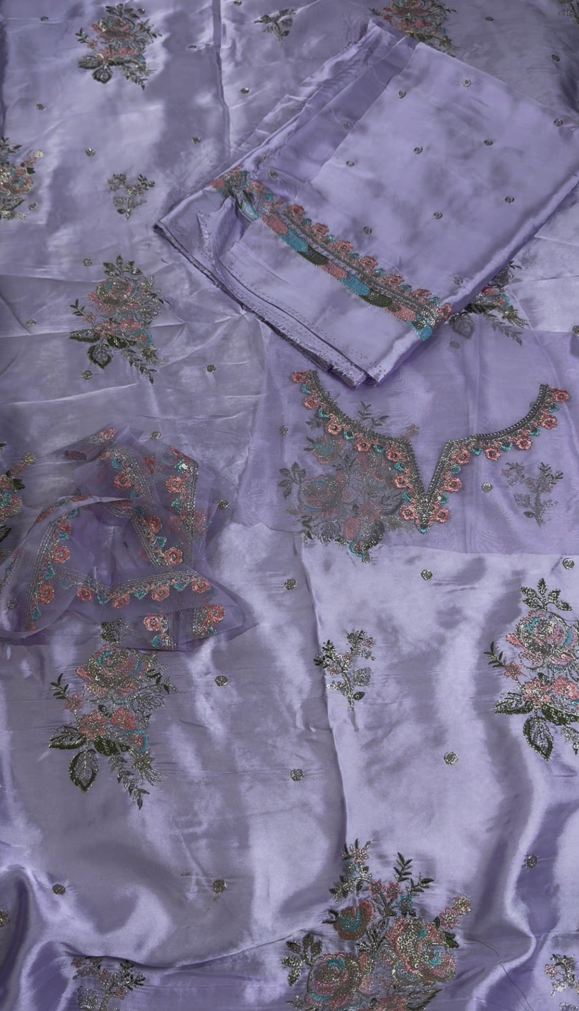 2pcs Silk Lilac Chrizma Emb lawn