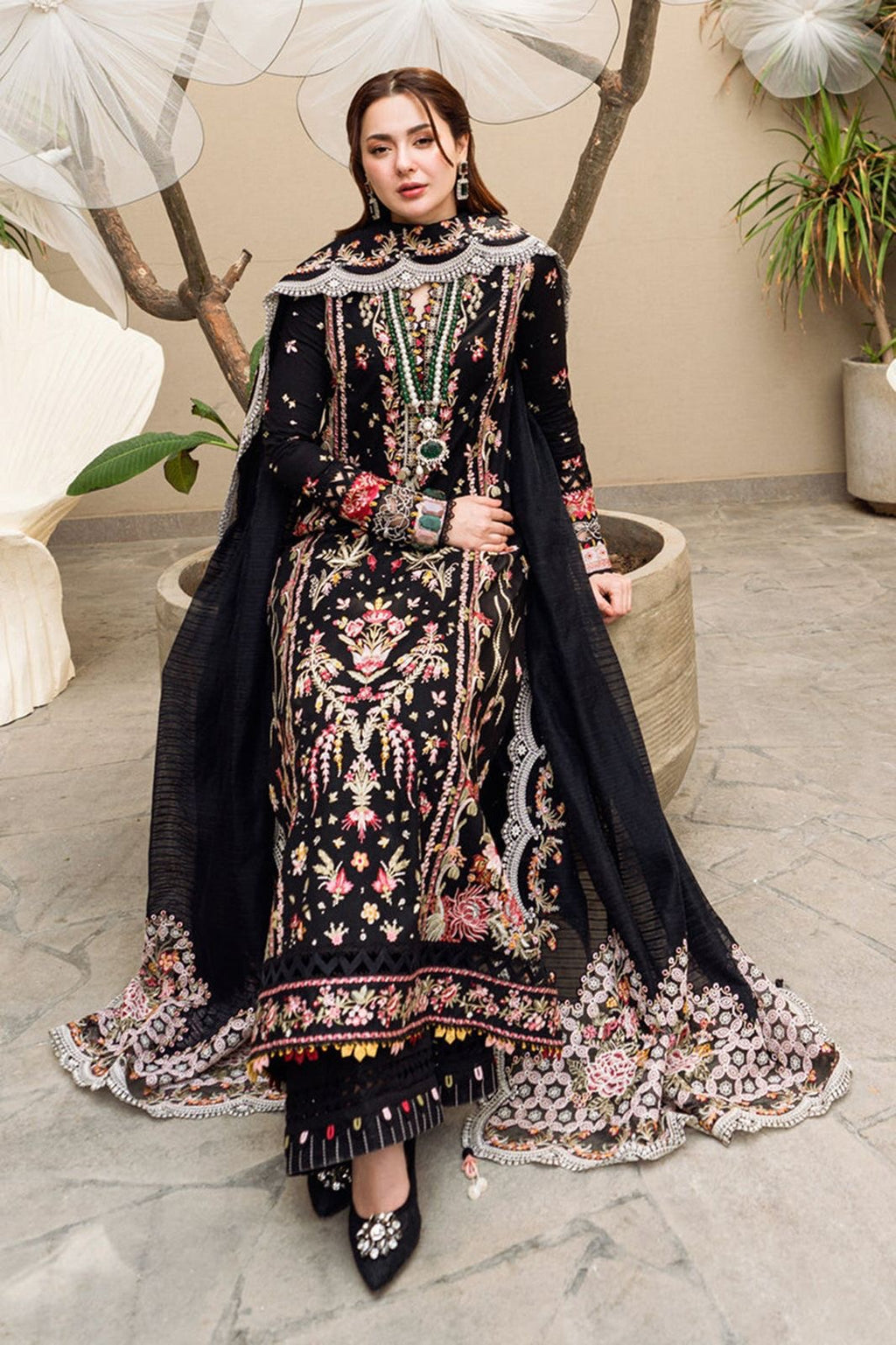 3pcs Embroidery Qalamkar black Dhanak