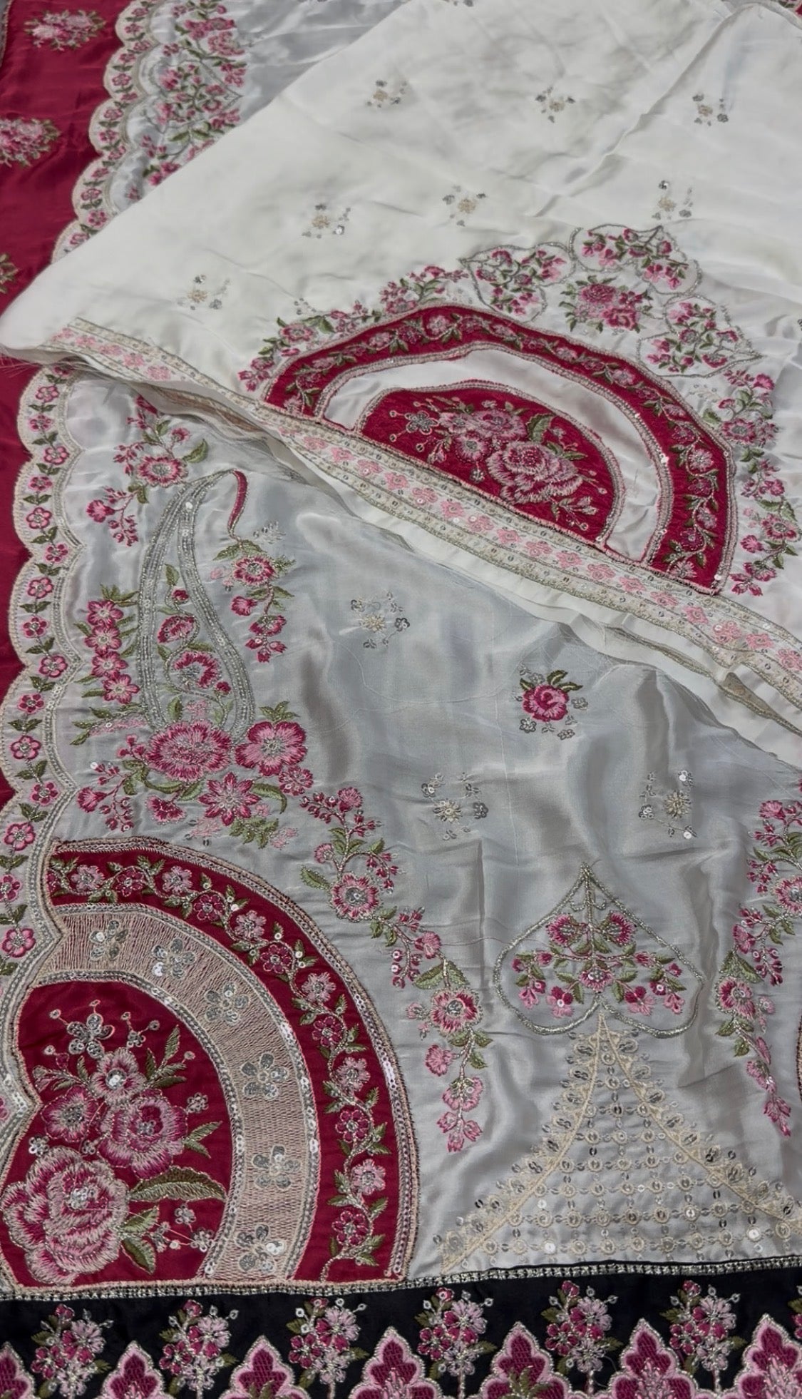 2pcs Silk Ethnic White Shocking Pink Long Kaftan