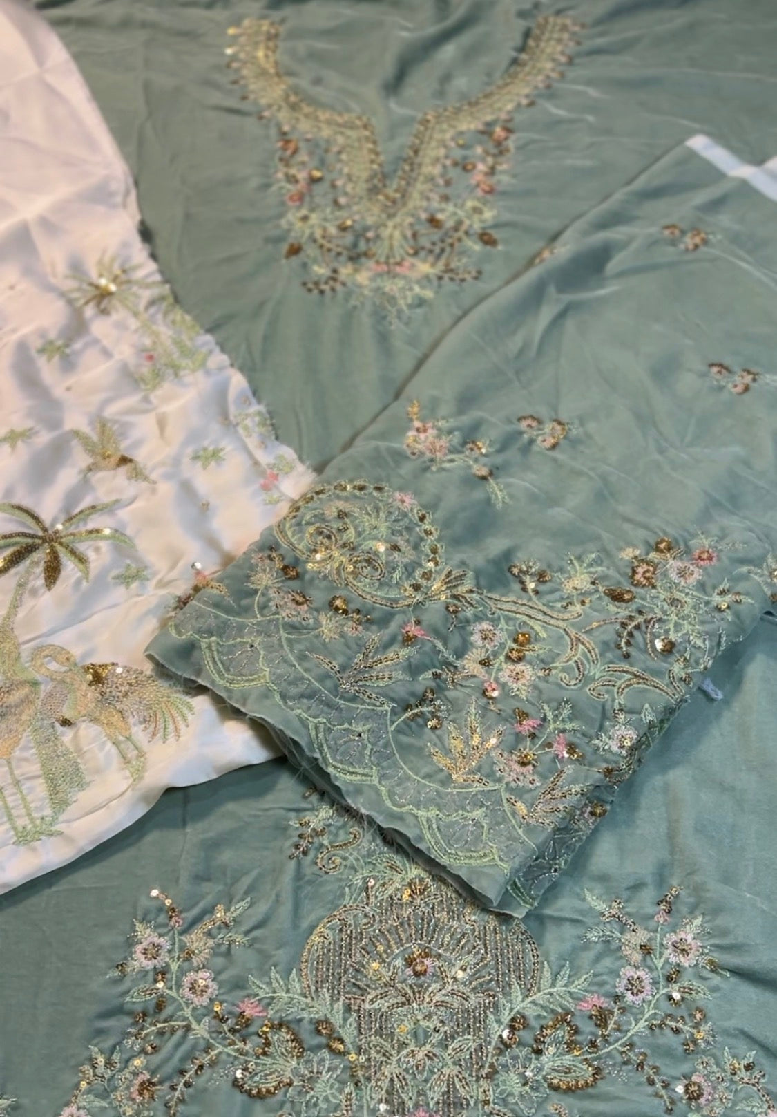 3pcs Velvet Pistashio Embroidered