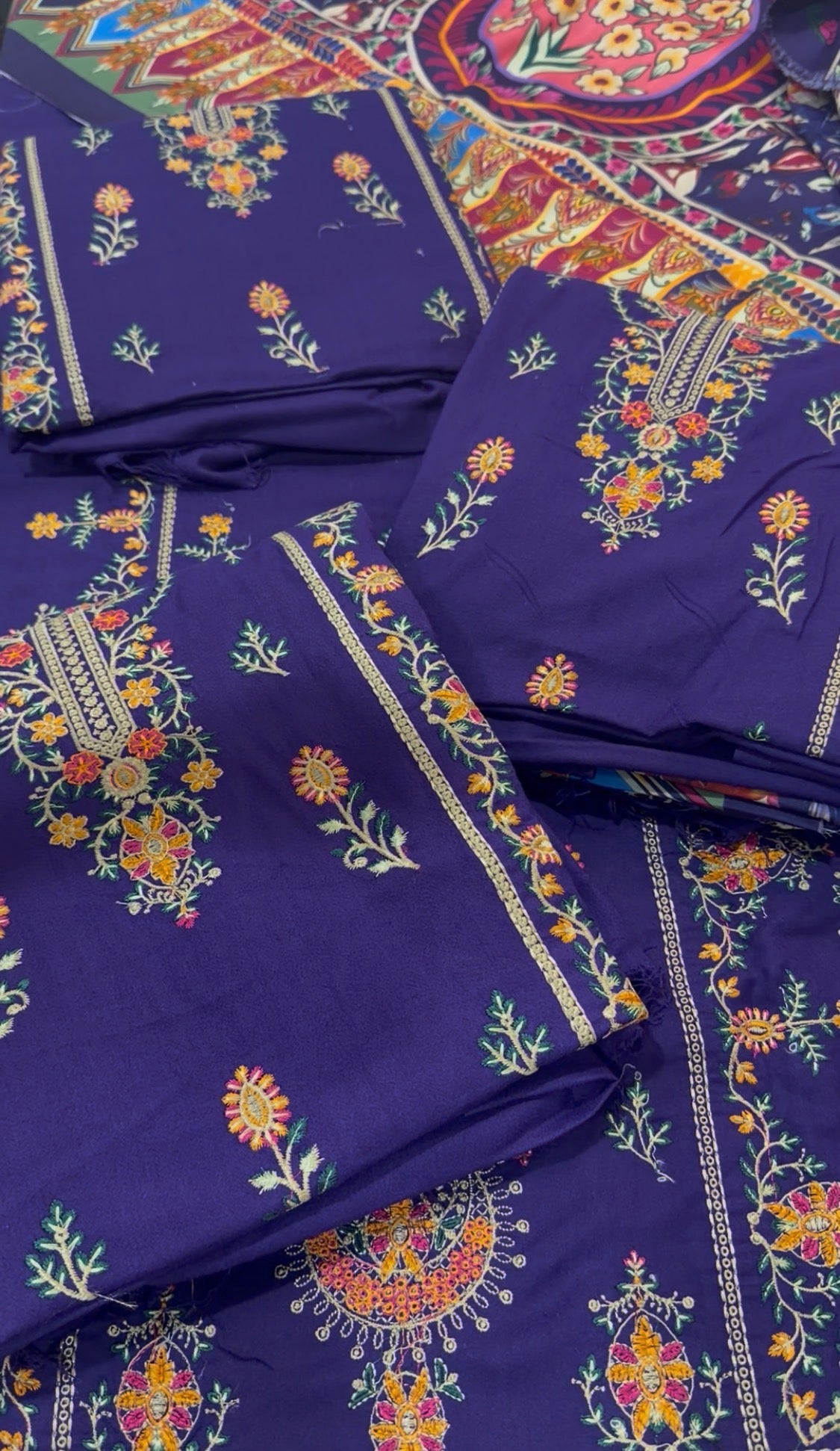 3pcs Aneelas Fresh Purple With Multi Thread Embroidered Dhanak