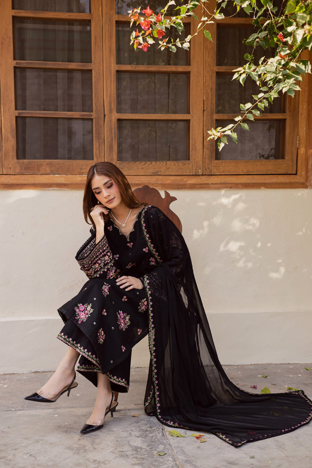 3pcs Vasavi Black Multi lawn