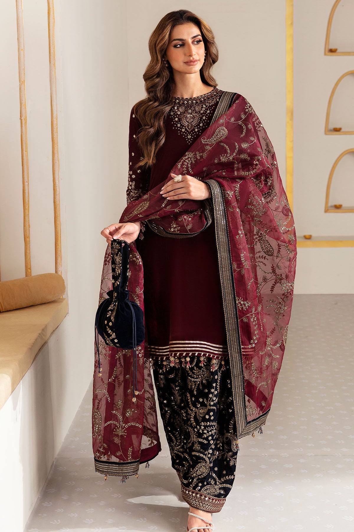 3pcs Velvet Mehroon Jazmin Keri Style Tilla
