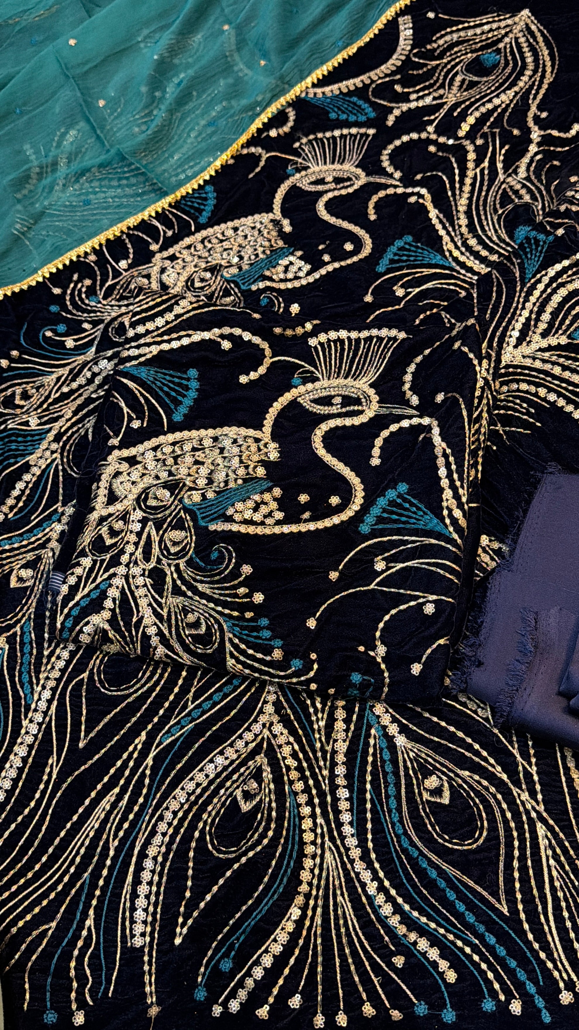 3pcs Velvet Morni Embroidered