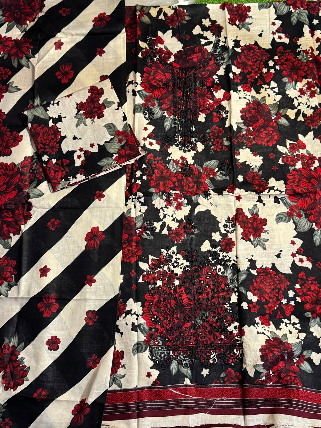 3pcs Embroidery khaddar