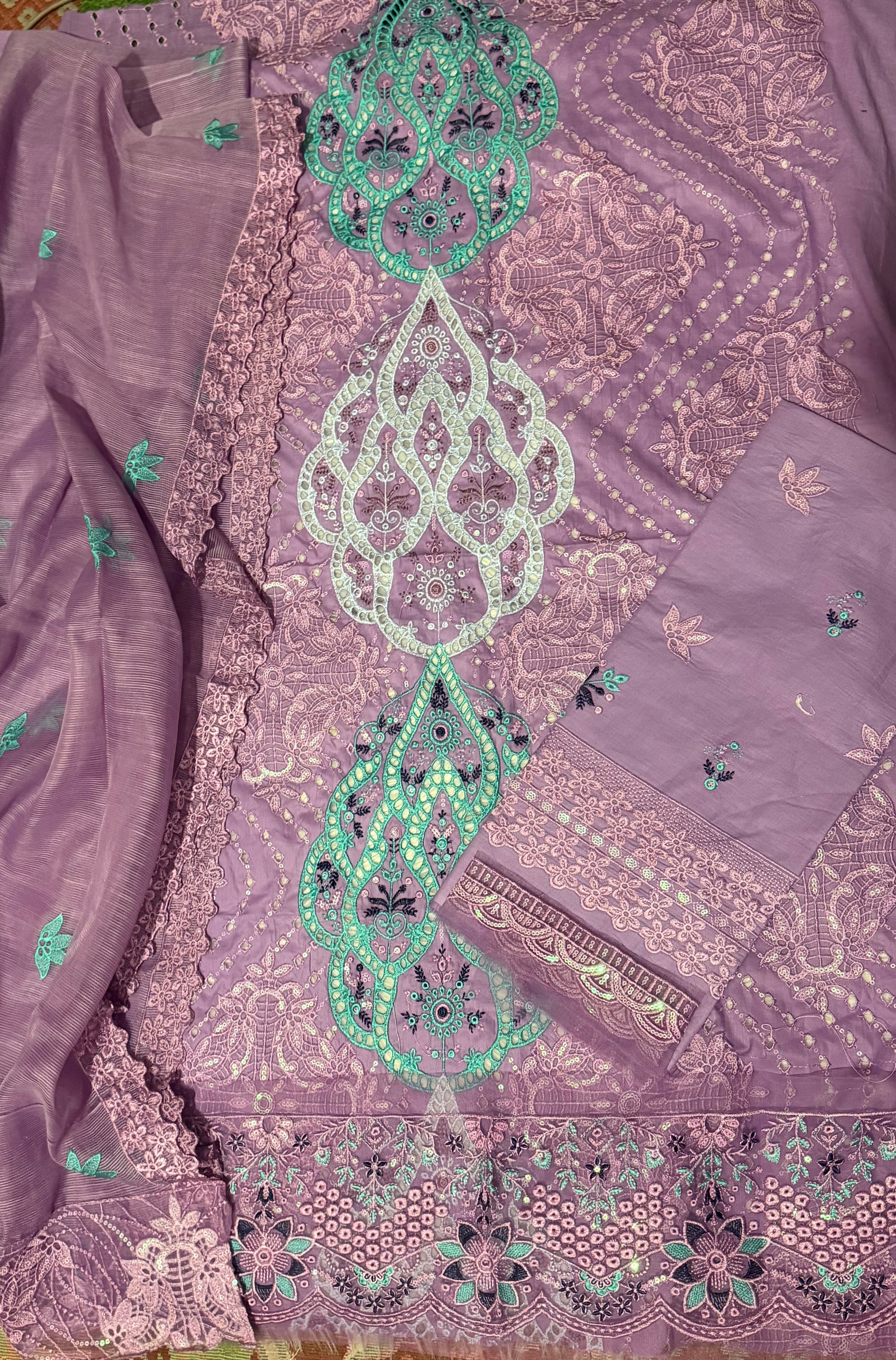 3pcs Crimson Chickenkari lawn