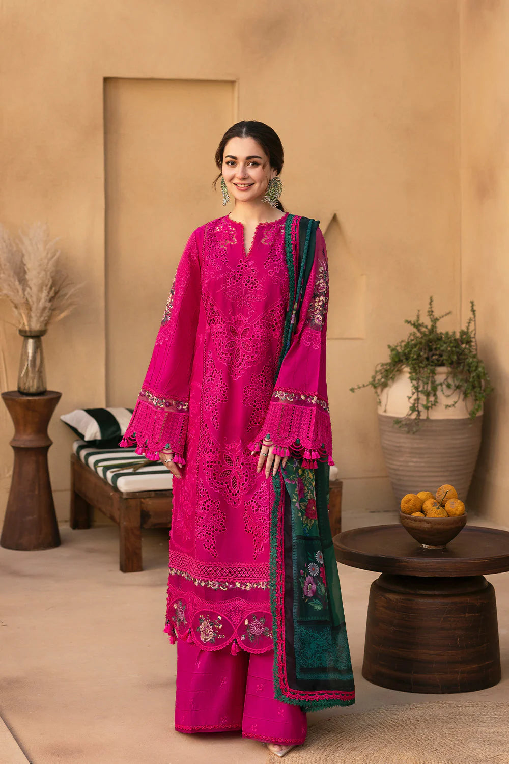 3pcs Saira Rizwan Shocking pink chickenkari lawn