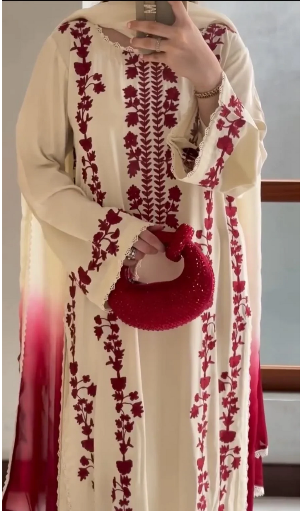 3pcs Baroque Dhanak offwhite Red Embroidered