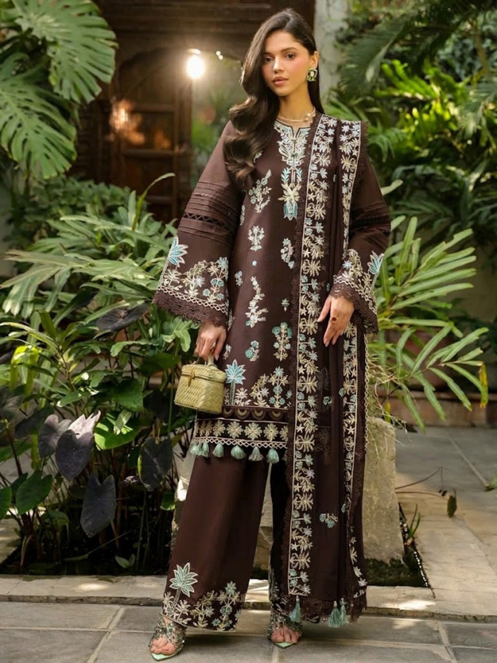 3pcs Brown Mahnur Dhanak Embroidered Slp