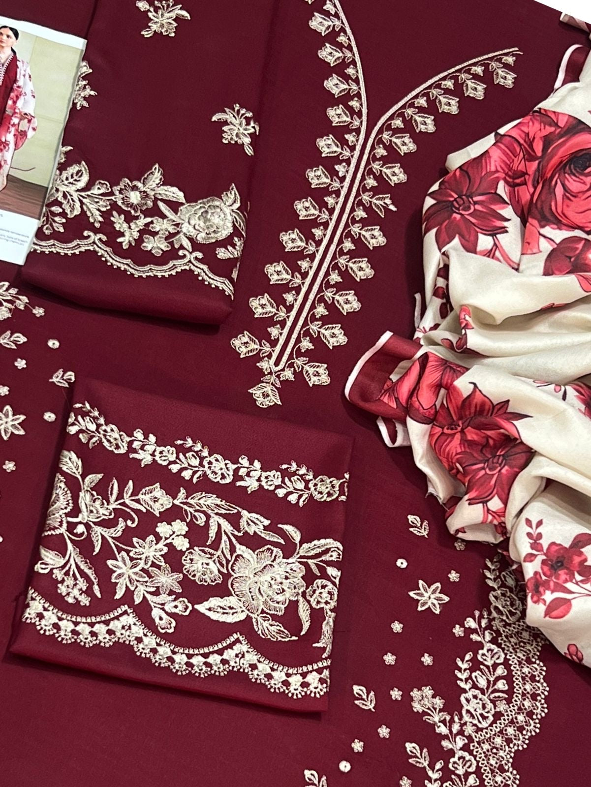 3pcs Embroidery Dhanak Zarashahjhan Mehroon