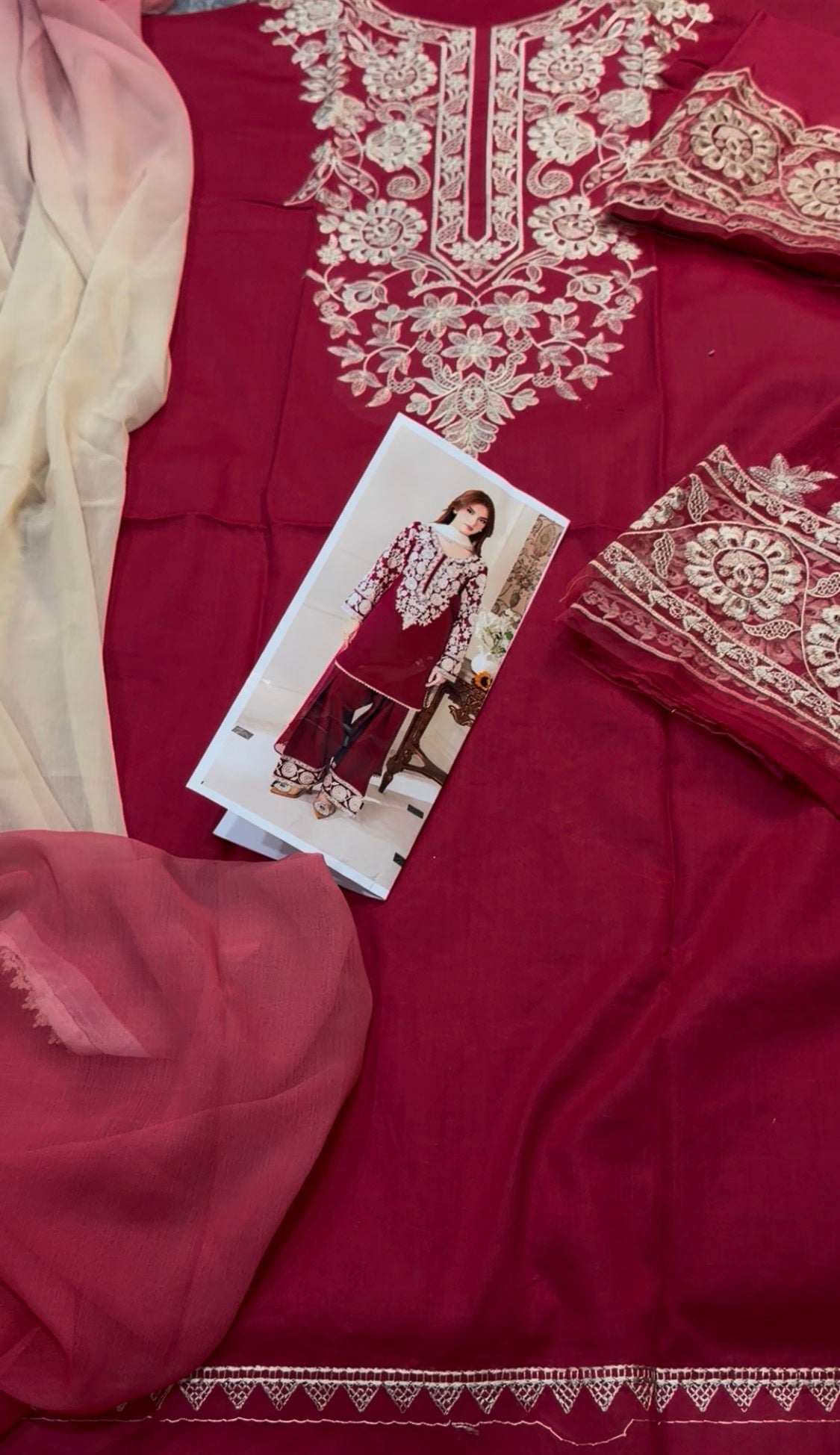 3pcs Jazmin Gajri Emb lawn