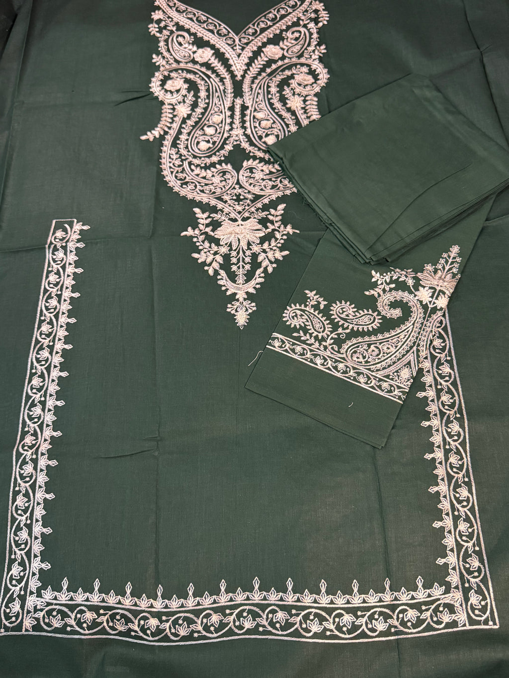 2pcs Maria B Neck Emb Viral lawn