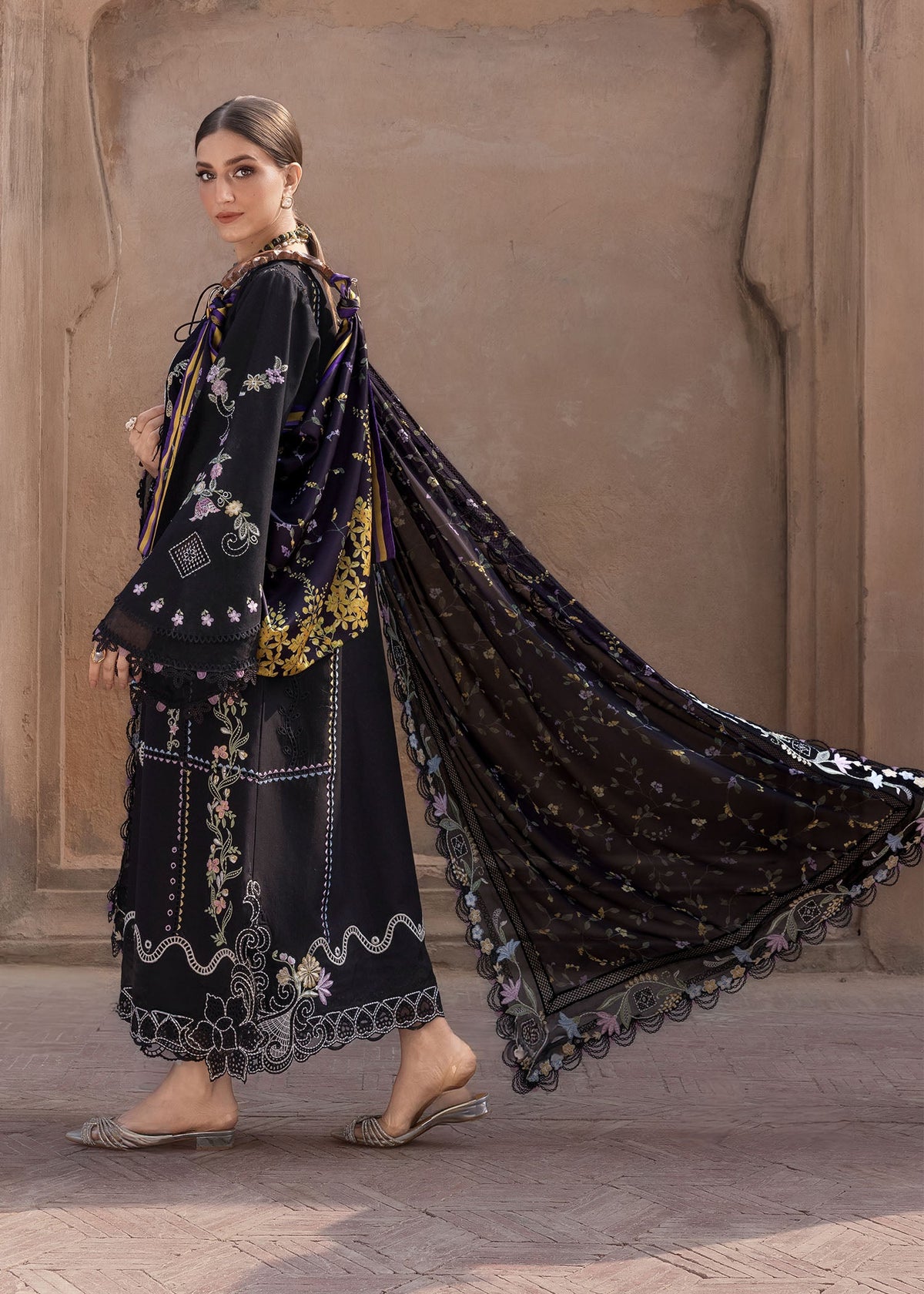 3pcs Crimson Black English Embroidered Dhanak