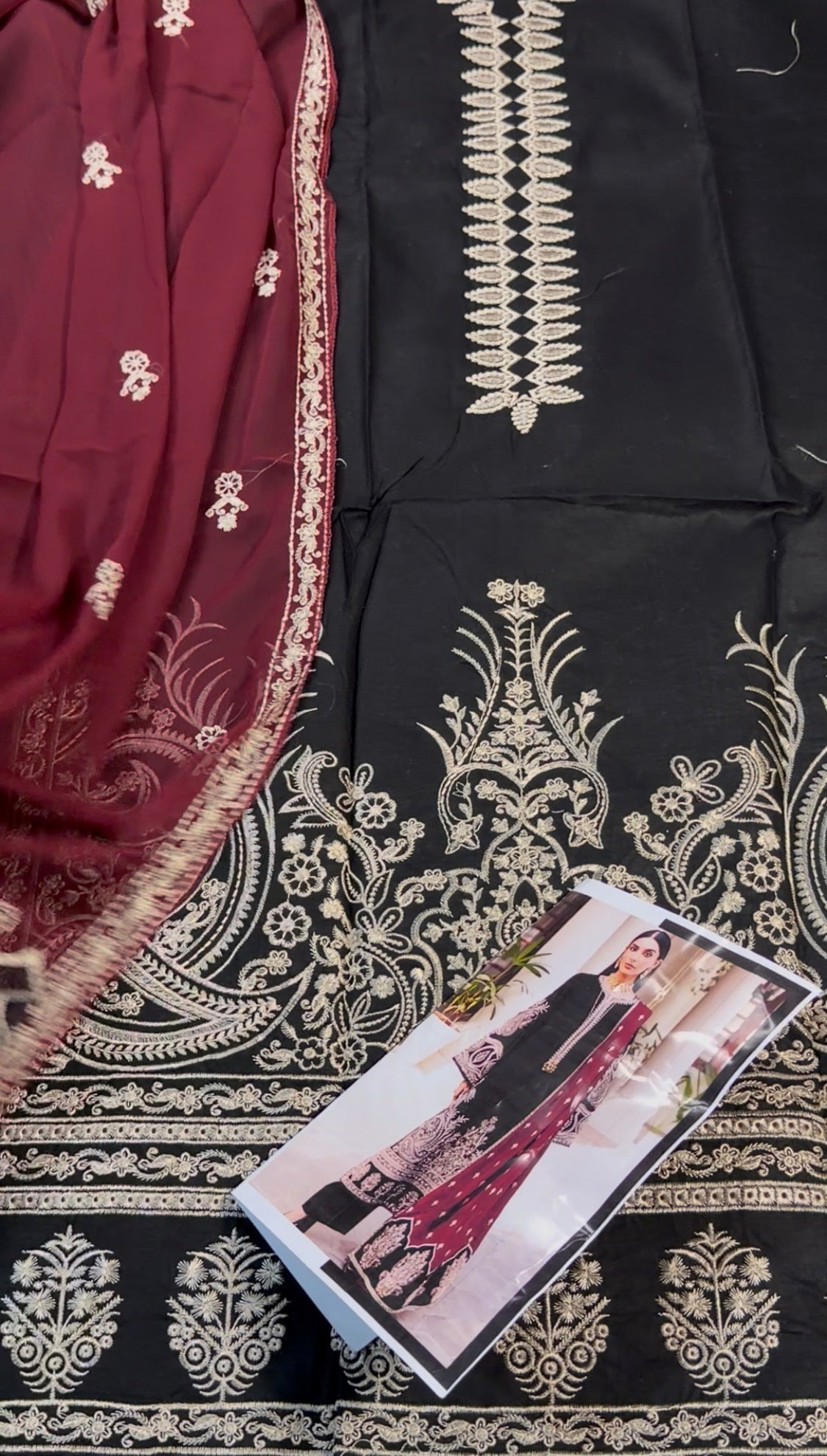 3pcs Murjan Black Mehroon lawn