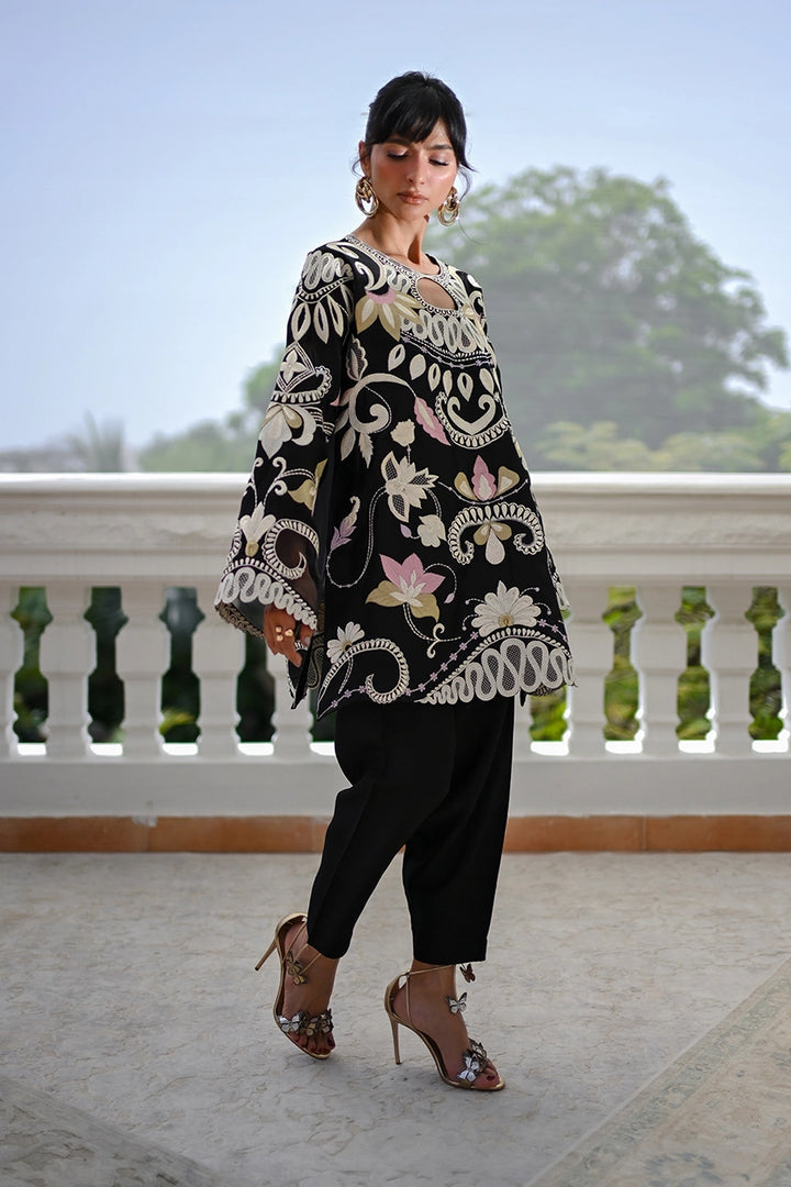 2pcs Nadia Farooqi Black Designer
