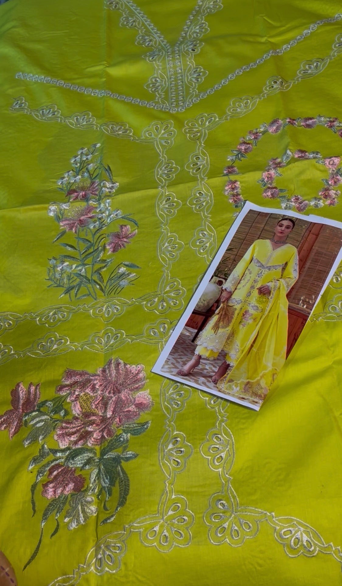 3pcs Lemon Neon Rangrasiya lawn