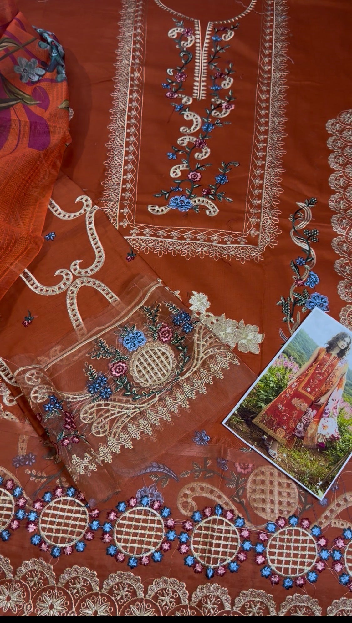 3pcs mushq Orange Emb lawn