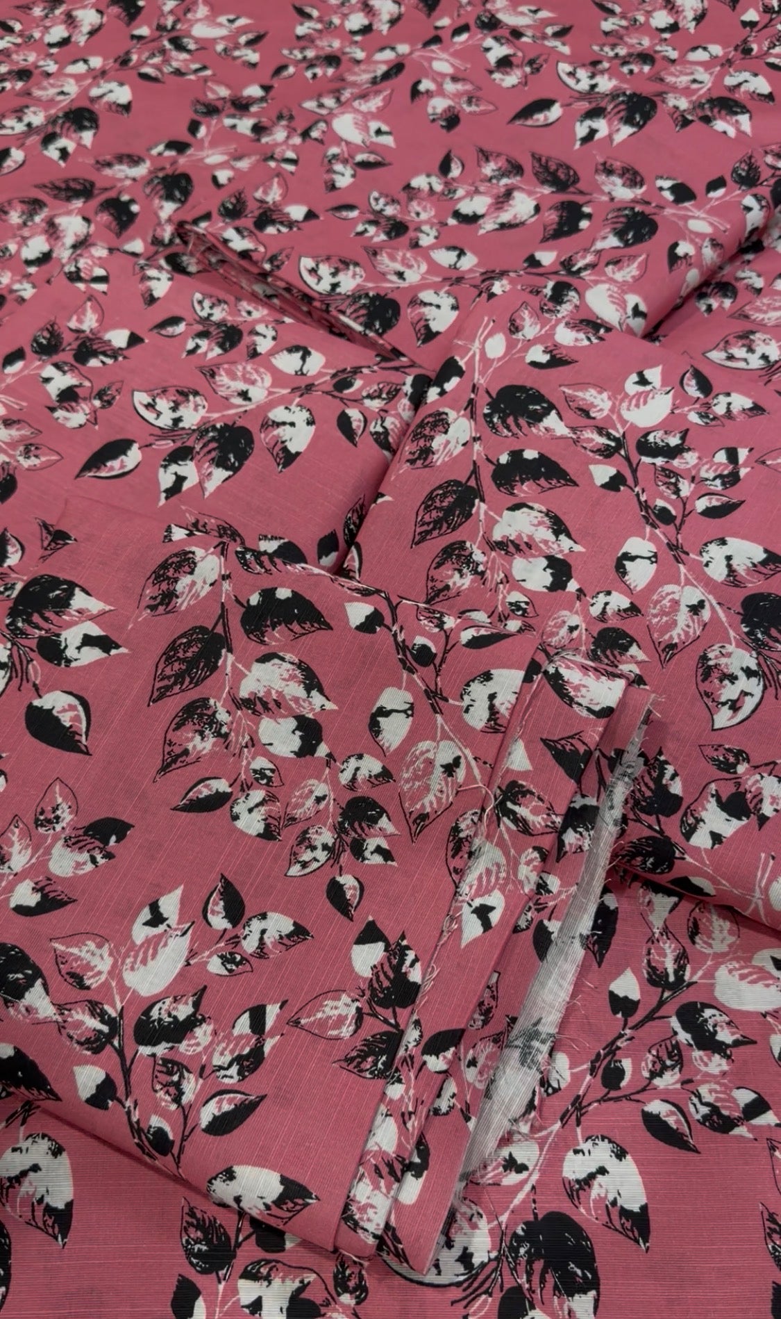 2pcs Pink Khaddar Leaves Print