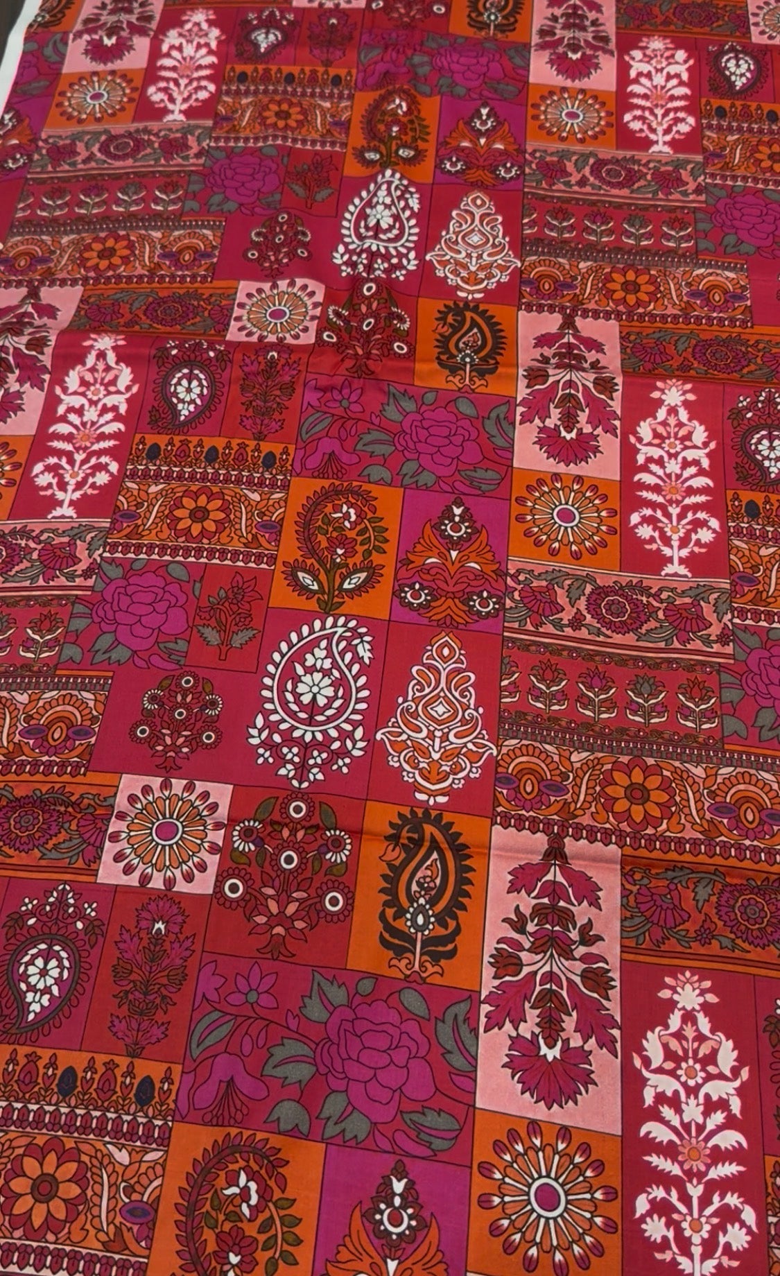 2pcs Bonanza Lilen Multi Patterns