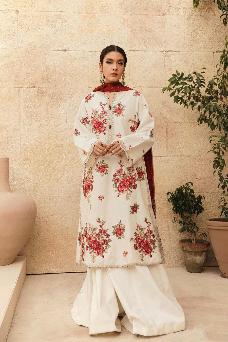 3pcs Zara Shahjhaan Cream Lawn Dupata