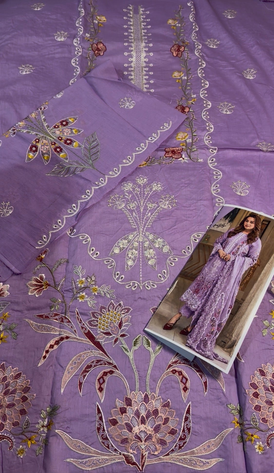 3pcs Aneelas Lilac Emb lawn