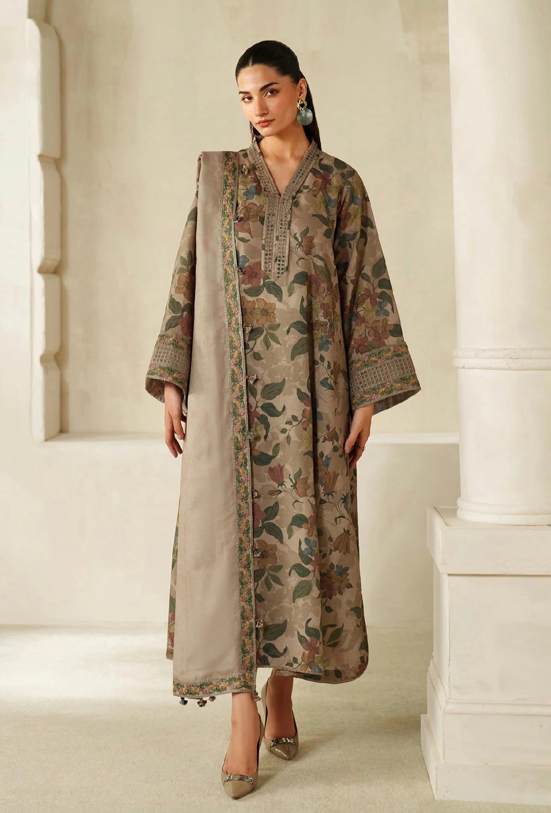 3pcs Baroque Brown Embroidered lawn