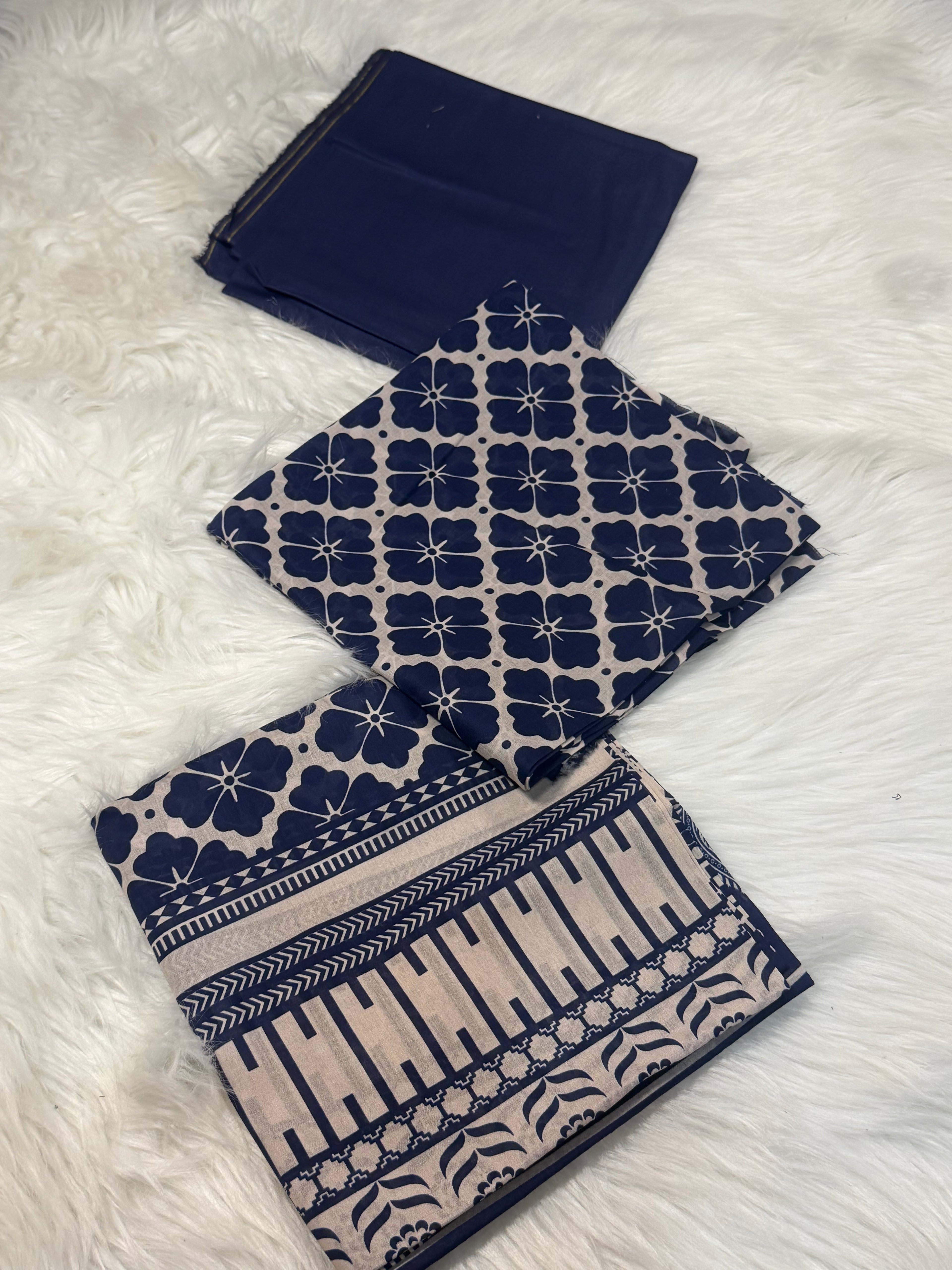 3pcs Alkaram print lawn D04