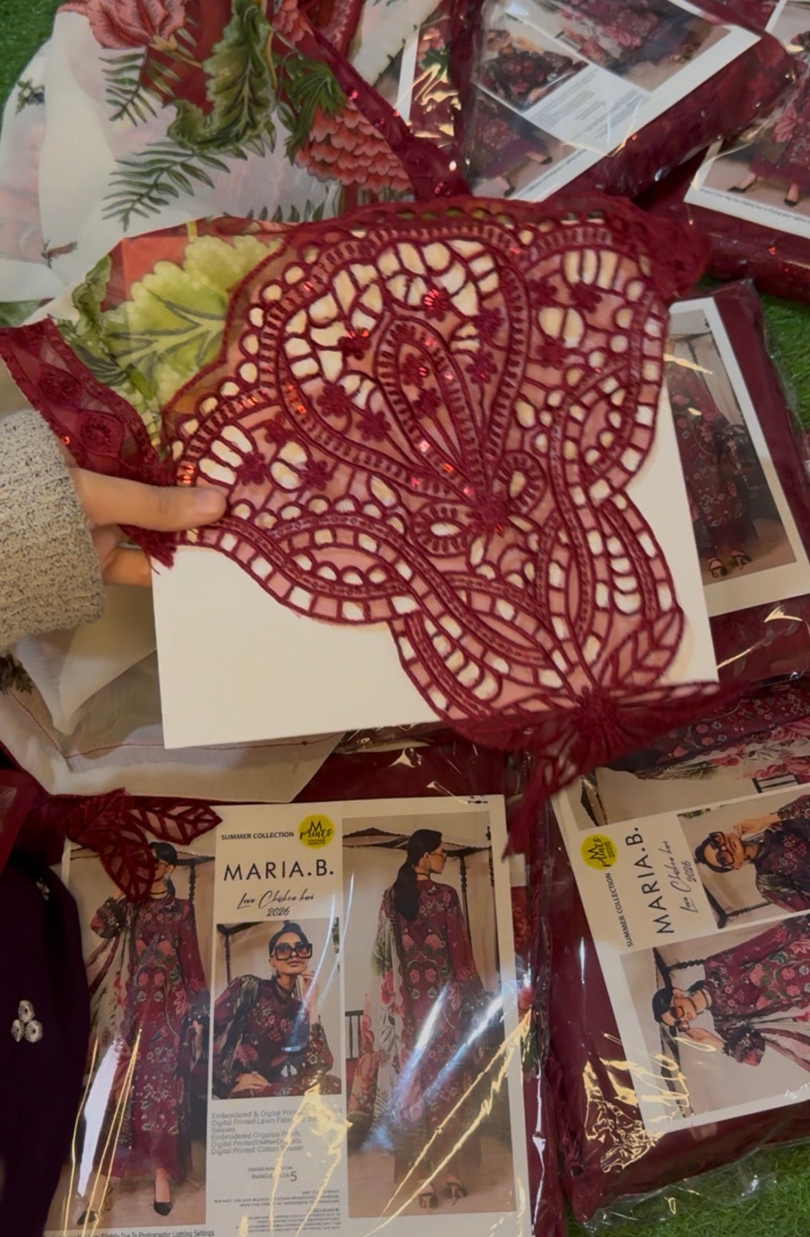 3pcs Maria B mehroon lawn