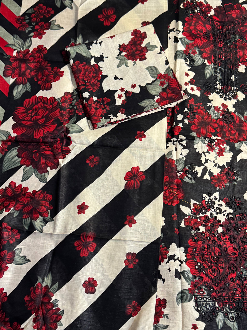 3pcs Embroidery khaddar