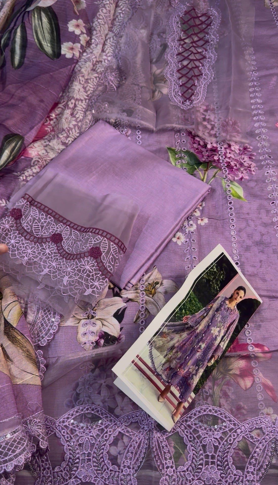 3pcs Maria B lilac Bana Dora Lawn