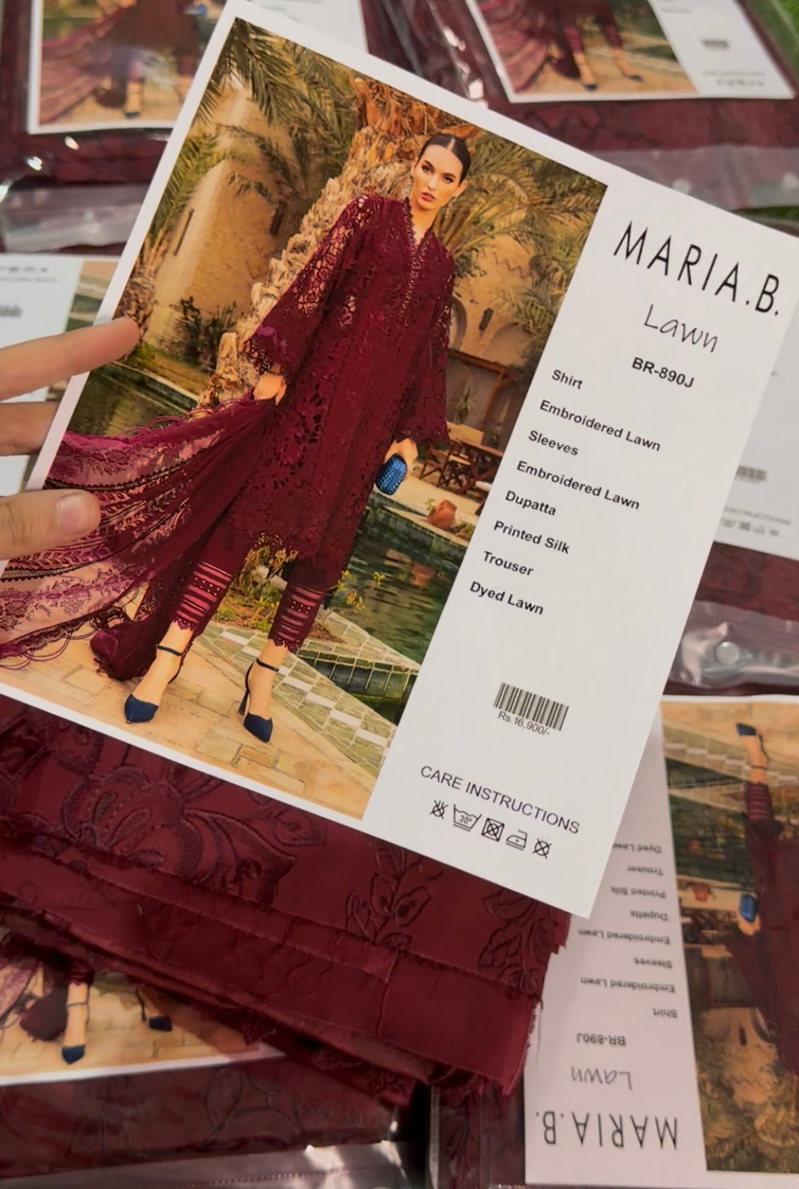 3pcs Maria B luxury mehroon lawn