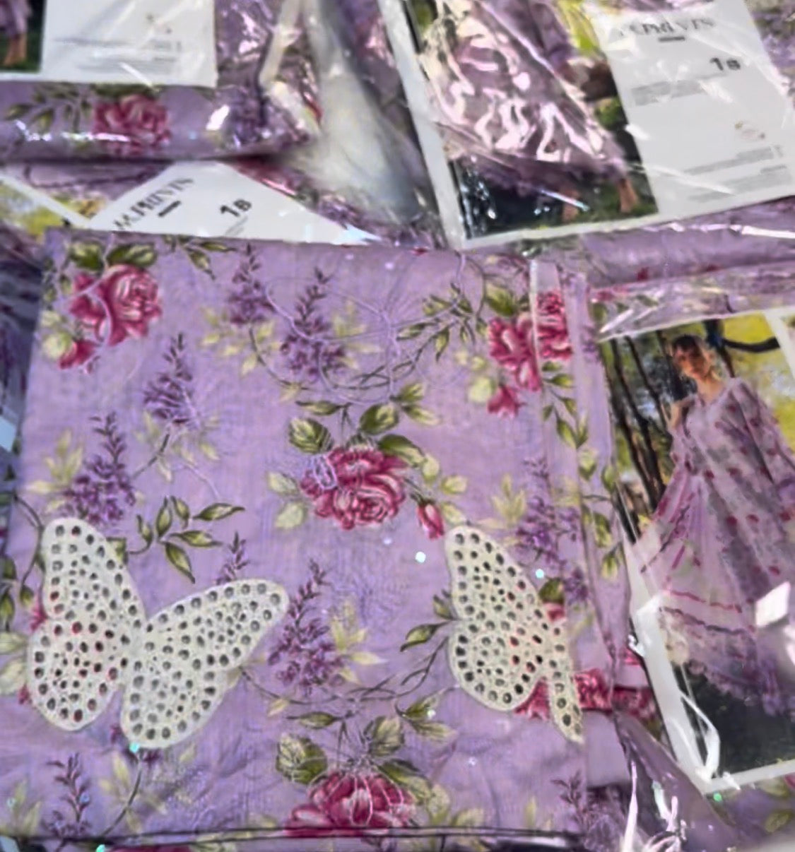 3pcs Butterfly Lilac lawn