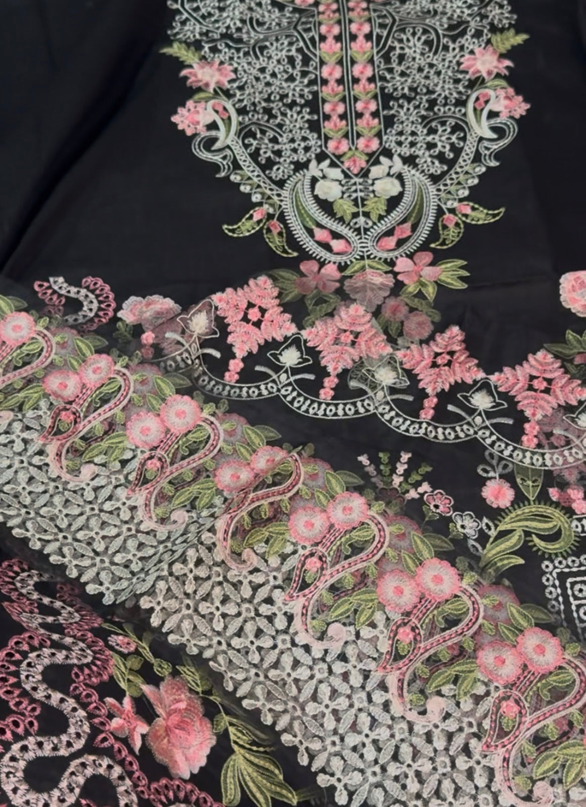 3pcs Akbar Aslam Black with indian chiffon dupata