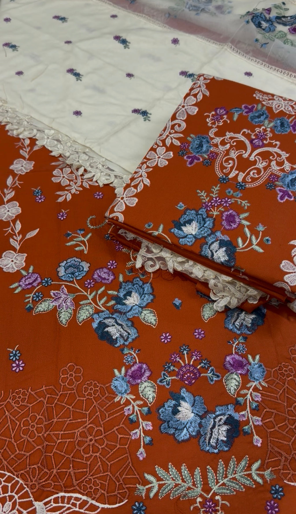 3pcs Aneelas Orange Embroidered Viral Dhanak